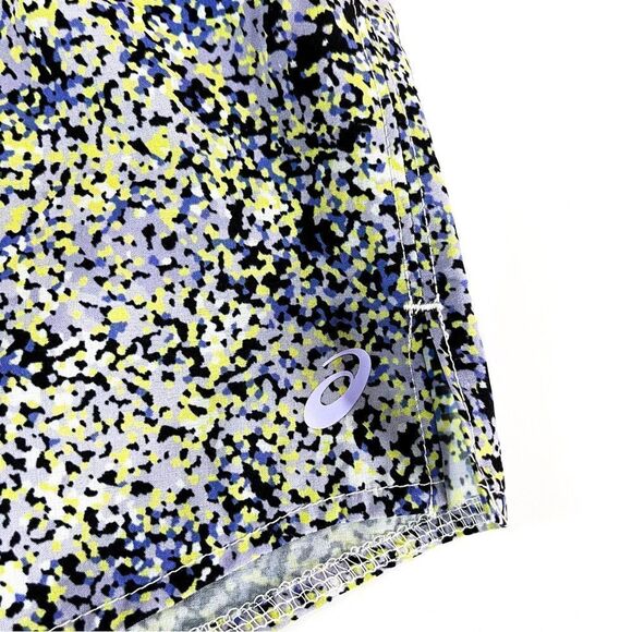 ASICS Women's Running / Workout Shorts 3in Inseam & Abstract Print Size L - Picture 3 of 8